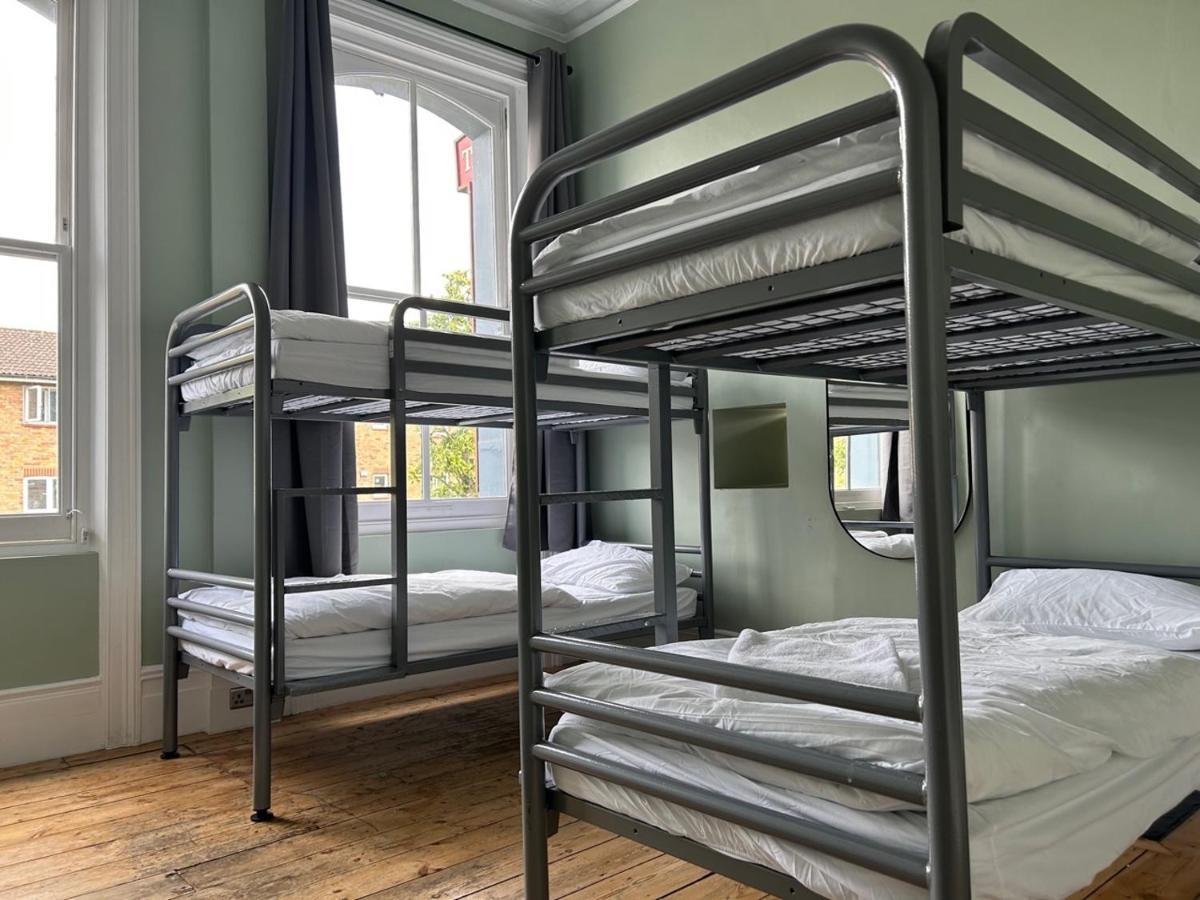 Cricketers Hostel London Eksteriør billede