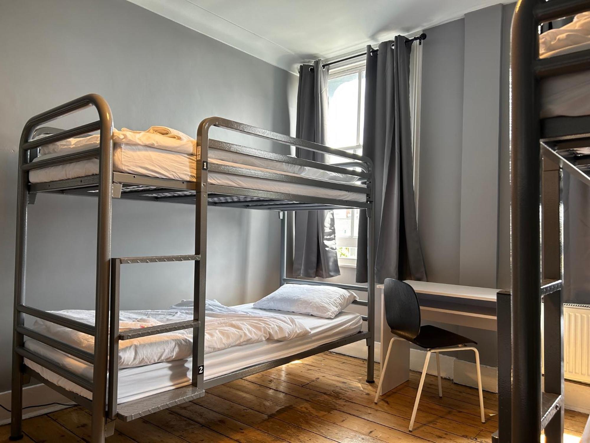 Cricketers Hostel London Eksteriør billede